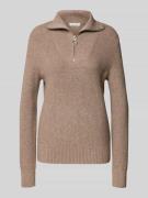 Christian Berg Woman Strickpullover mit Troyer-Kragen in Mittelbraun M...