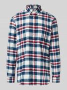Christian Berg Men Regular Fit Freizeithemd mit Button-Down-Kragen in ...