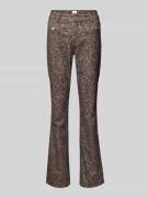 Brax Flared Stoffhose mit Gesäßtaschen Modell 'SHAKIRA' in Dunkelbraun...