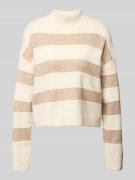 Vero Moda Regular Fit Pullover mit Allover-Muster Modell 'NEZ' in Offw...