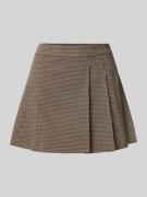 Gina Tricot Minirock mit Viskose-Anteil in Falten-Optik in Sand, Größe...