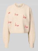 Noisy May Strickpullover mit Stitchings und Rundhalsausschnitt in Ecru...