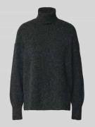 Vero Moda Regular Fit Rollkragenpullover mit Seitenschlitzen Modell 'D...