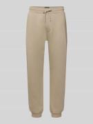 MCNEAL Sweatpants mit elastischem Bund und Gesäßtasche in Mud, Größe L