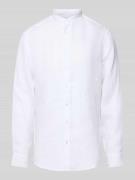 Christian Berg Men Regular Fit Leinenhemd mit Stehkragen in Weiss, Grö...