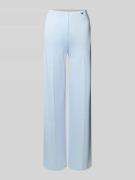 Marc Cain Stoffhose aus Viskose-Mix mit Bügelfalten in Hellblau, Größe...