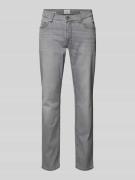 Brax Straight Fit Jeans mit 5-Pocket-Design Modell 'Chuck' in Hellgrau...