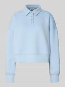 Guess Jeans Cropped Pullover mit Vikose-Anteil in Hellblau, Größe L