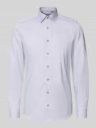 OLYMP Level Five Slim Fit Businesshemd aus Baumwoll-Mix mit Kentkragen...