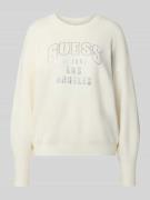 Guess Strickpullover mit Ziersteinbesatz Modell 'LEIGHTON' in Weiss, G...