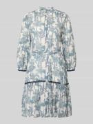 0039 Italy Knielanges Kleid mit Stehkragen Modell 'Milo' in Weiss, Grö...