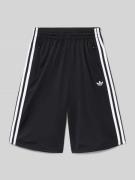 adidas Originals Regular Fit Shorts mit elastischem Bund in Black, Grö...