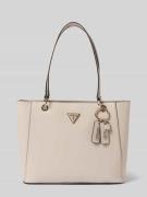Guess Umhängetasche mit Label-Applikation Modell 'NOELLE II' in Taupe,...