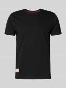 Alpha Industries T-Shirt mit Label-Patch Modell 'Camo' in BLACK, Größe...
