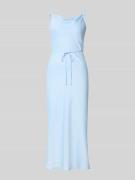 YAS Midikleid aus Satin Modell 'Thea' in Hellblau, Größe 38