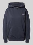 Pegador Oversized Hoodie mit Label-Stitching Modell 'MARIALVA' in Blau...