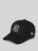 New Era Base Cap mit Motiv-Stitching in Black, Größe 1