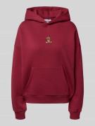 REVIEW Oversized Hoodie mit Motiv-Stitching in Bordeaux, Größe XS