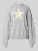 REVIEW Oversized Strickpullover mit Rundhalsausschnitt in Hellgrau Mel...