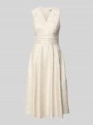 Rinascimento Regular Fit Midikleid mit floralem Allover-Stitching in W...