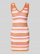 Banana Moon Minikleid mit V-Ausschnitt Modell 'SILOAM WILDERNESS' in P...