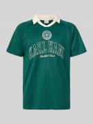 KARL KANI Regular Fit T-Shirt mit Umlegekragen in Dunkelgruen, Größe L