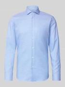 BOSS Slim Fit Businesshemd aus reiner Baumwolle Modell 'HANK' in Bleu,...