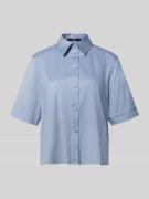 Windsor Bluse mit verlängertem Rücken und Kentkragen in Hellblau, Größ...