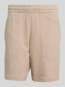 adidas Originals Regular Fit Trainingsshorts mit elastischem Bund in B...