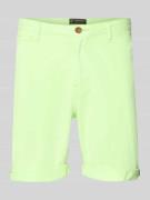 Superdry Regular Fit Shorts mit Münztasche in Neon Gruen, Größe 28