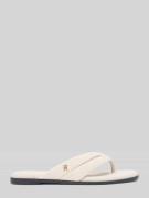 Tommy Hilfiger Zehentrenner mit Logo Applikation aus echtem Leder in B...