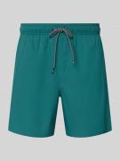 PUMA Badeshorts mit Seitentaschen und Reißverschlusstasche hinten in P...