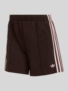adidas Originals Relaxed Fit Trainingsshorts Modell 'FIREBIRD CLASSIC'...