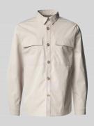 Colours & Sons Regular Fit Hemdjacke mit Brustpattentaschen in Offwhit...