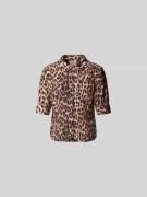 BAUM & PFERDGARTEN Regular Fit Hemdbluse mit Brusttasche in Hellbraun,...