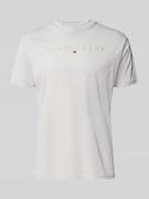 Tommy Jeans Regular Fit T-Shirt aus reiner Baumwolle in Stein, Größe L