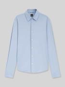 BOSS Slim Fit Businesshemd mit Kentkragen in Hellblau, Größe L