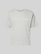 REVIEW T-Shirt mit Logo und Rundhalsausschnitt in Hellgrau Melange, Gr...