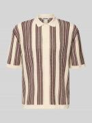 REVIEW Regular Fit Strickhemd mit Logostickerei auf der Brust in Ecru,...