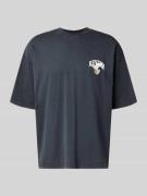 REVIEW T-Shirt mit Logo- und Motiv-Print in Black, Größe L