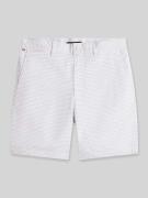 Tommy Hilfiger Regular Fit Chinoshorts aus Baumwoll-Mix in Weiss, Größ...