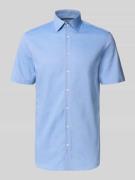 Jake*s Slim Fit Business-Hemd mit Kentkragen in Royal, Größe 37/38