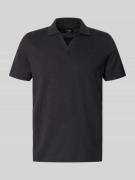 MCNEAL Slim Fit Poloshirt mit V-Ausschnitt in Black, Größe L