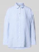 Christian Berg Woman Relaxed Fit Leinenbluse im Allover-Look in Hellbl...