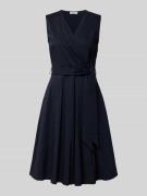 More & More Kleid mit V-Ausschnitt in Wickel-Optik in Marine, Größe 34