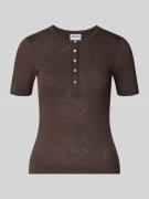 Jake*s Casual T-Shirt mit Rundhalsausschnitt und Knopfleiste in Dunkel...