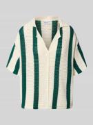 Pieces Loose Fit Poloshirt aus reiner Bio-Baumwolle Modell 'KENZIE' in...