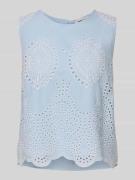 More & More Blusentop mit Lochspitze in Hellblau, Größe 36