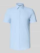 BOSS Slim Fit Businesshemd mit kurzem Arm Modell 'P-HANK-K-SH-262' in ...
