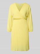 ZABAIONE Knielanges Kleid mit Plisseefalten Modell 'Im44sa' in Hellgel...